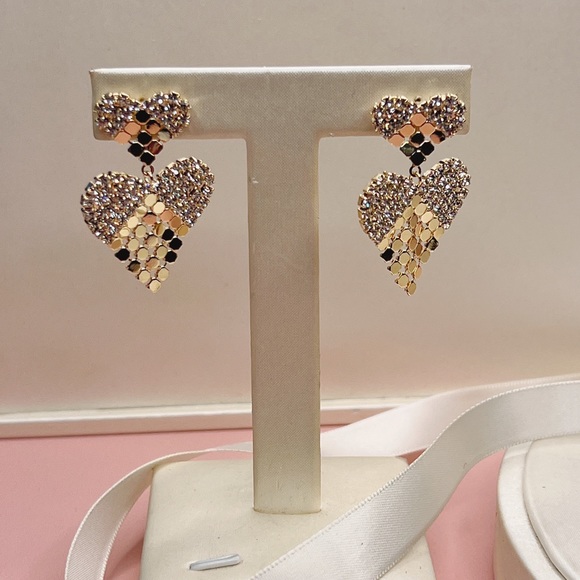 Heart Drop Earrings - Picture 4 of 5